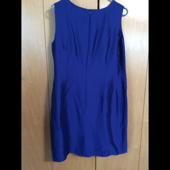 Ladies beautiful royal blue dress - Picture 2 of 3